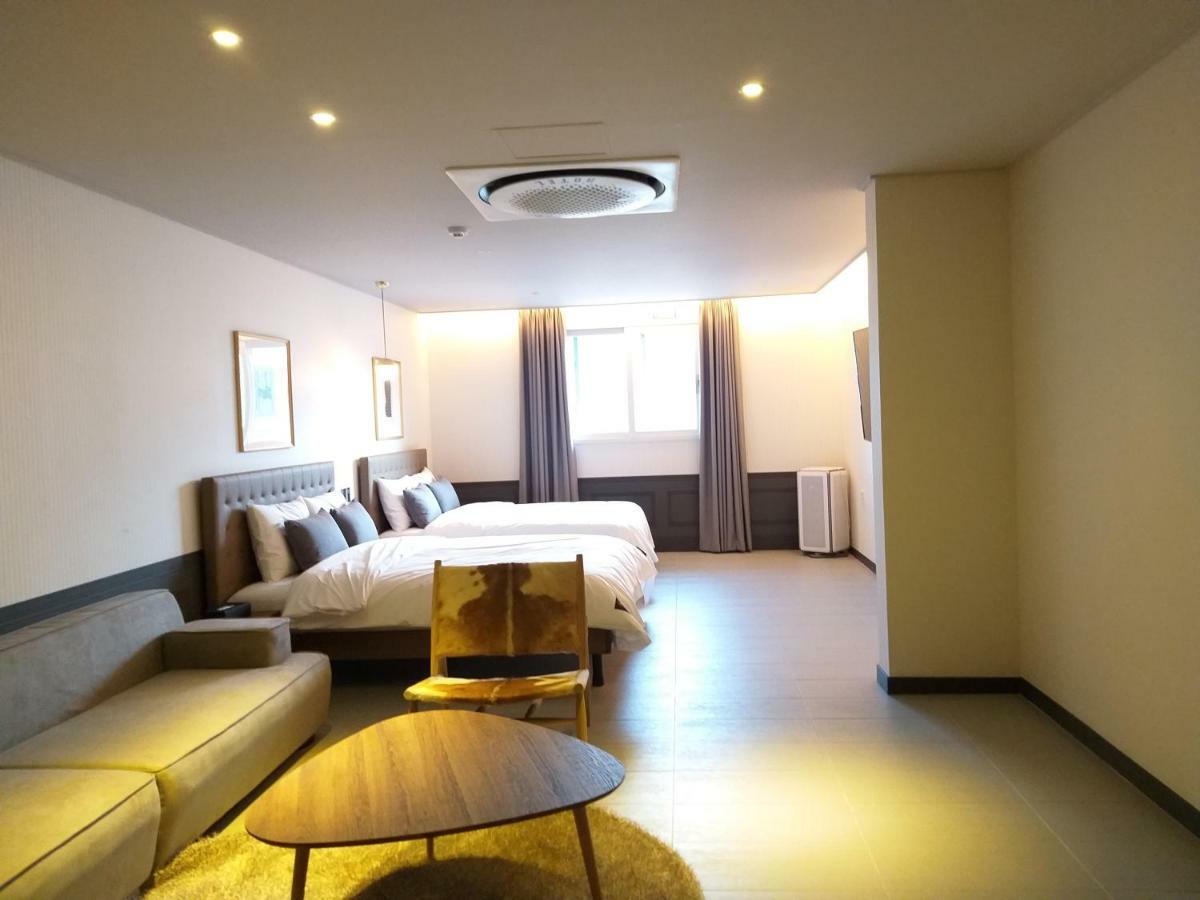 Brown Dot Hotel 慶州市 エクステリア 写真